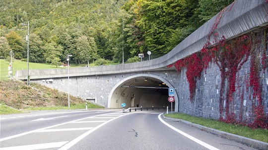  A8 Soliwaldtunnel 