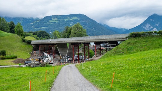  A8 Därligen Budelbachbrücke
 