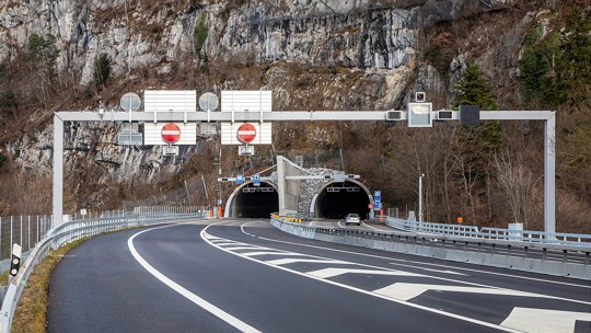  A8 Interlaken West
 